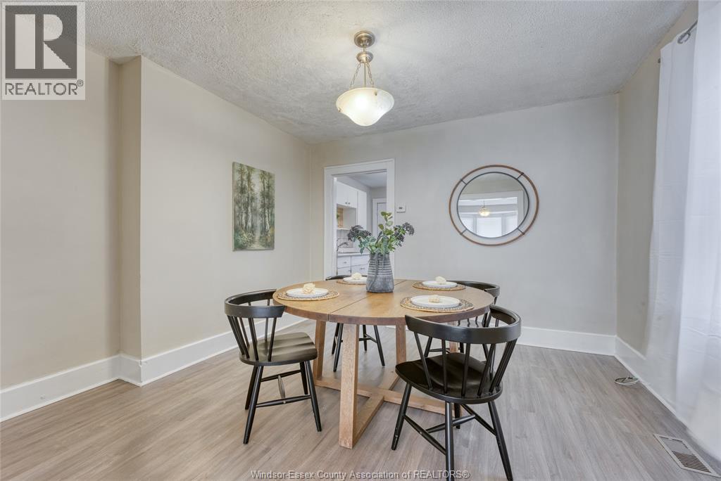 1422 Wyandotte Street West, Windsor, Ontario  N9B 1H4 - Photo 8 - 26004112