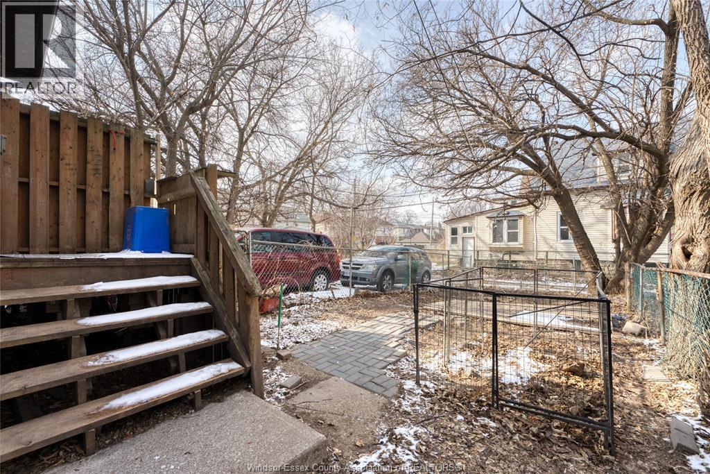 1422 Wyandotte Street West, Windsor, Ontario  N9B 1H4 - Photo 28 - 26004112