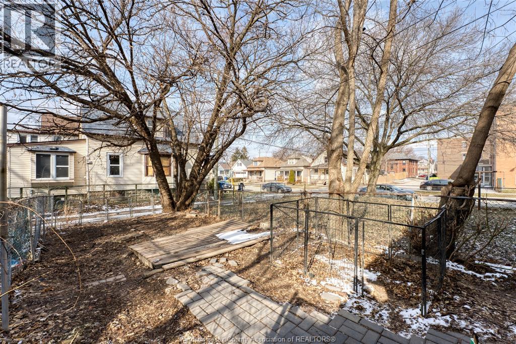 1422 Wyandotte Street West, Windsor, Ontario  N9B 1H4 - Photo 34 - 26004112
