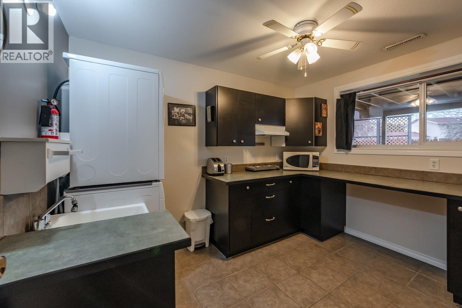 7 Birch Court Osoyoos Photo 41