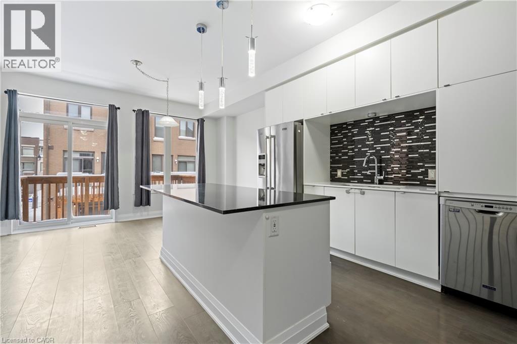 193 Huguenot Road, Oakville, Ontario  L6H 0L6 - Photo 17 - 40799070