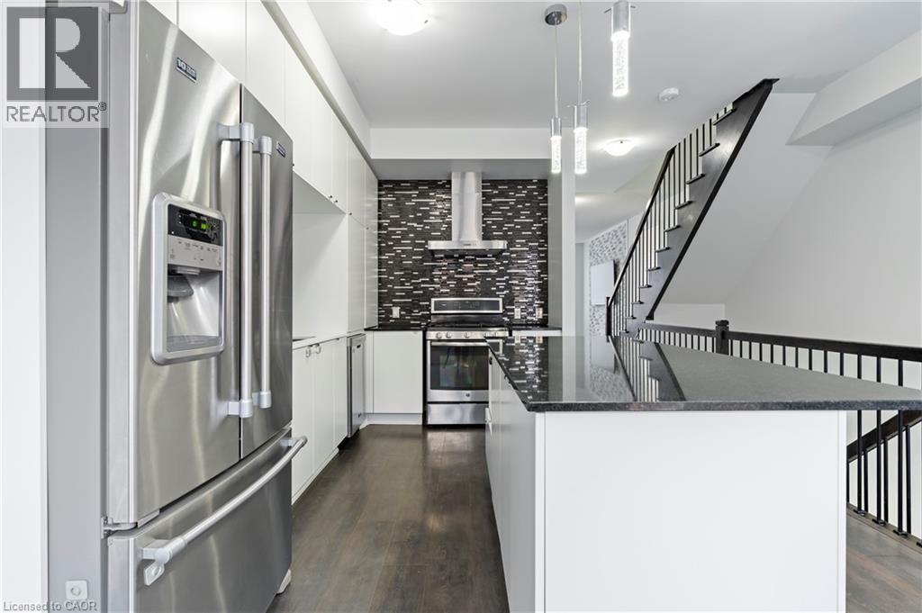 193 Huguenot Road, Oakville, Ontario  L6H 0L6 - Photo 15 - 40799100