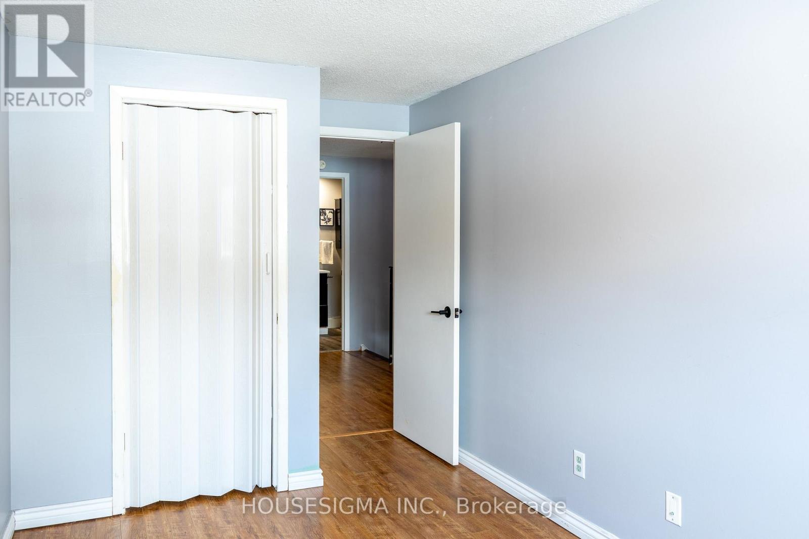 49 - 14 Williamsburg Road, Kitchener, Ontario  N2E 1W1 - Photo 18 - X12824088