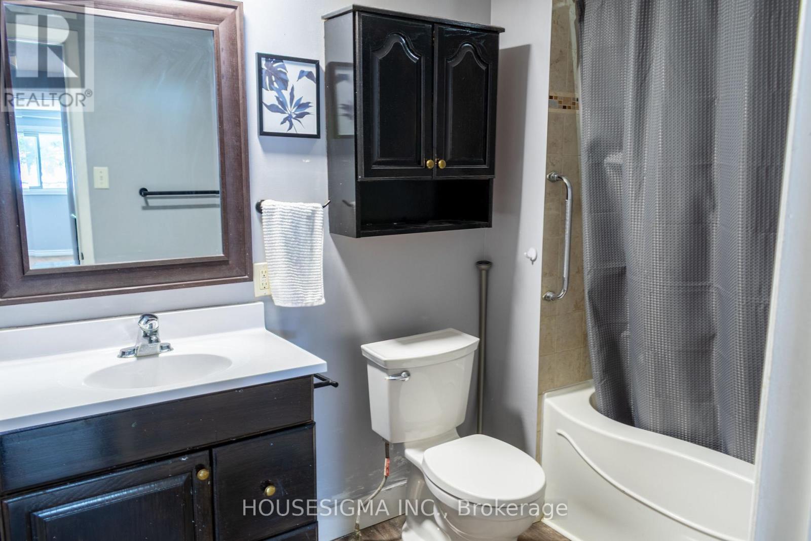 49 - 14 Williamsburg Road, Kitchener, Ontario  N2E 1W1 - Photo 22 - X12824088