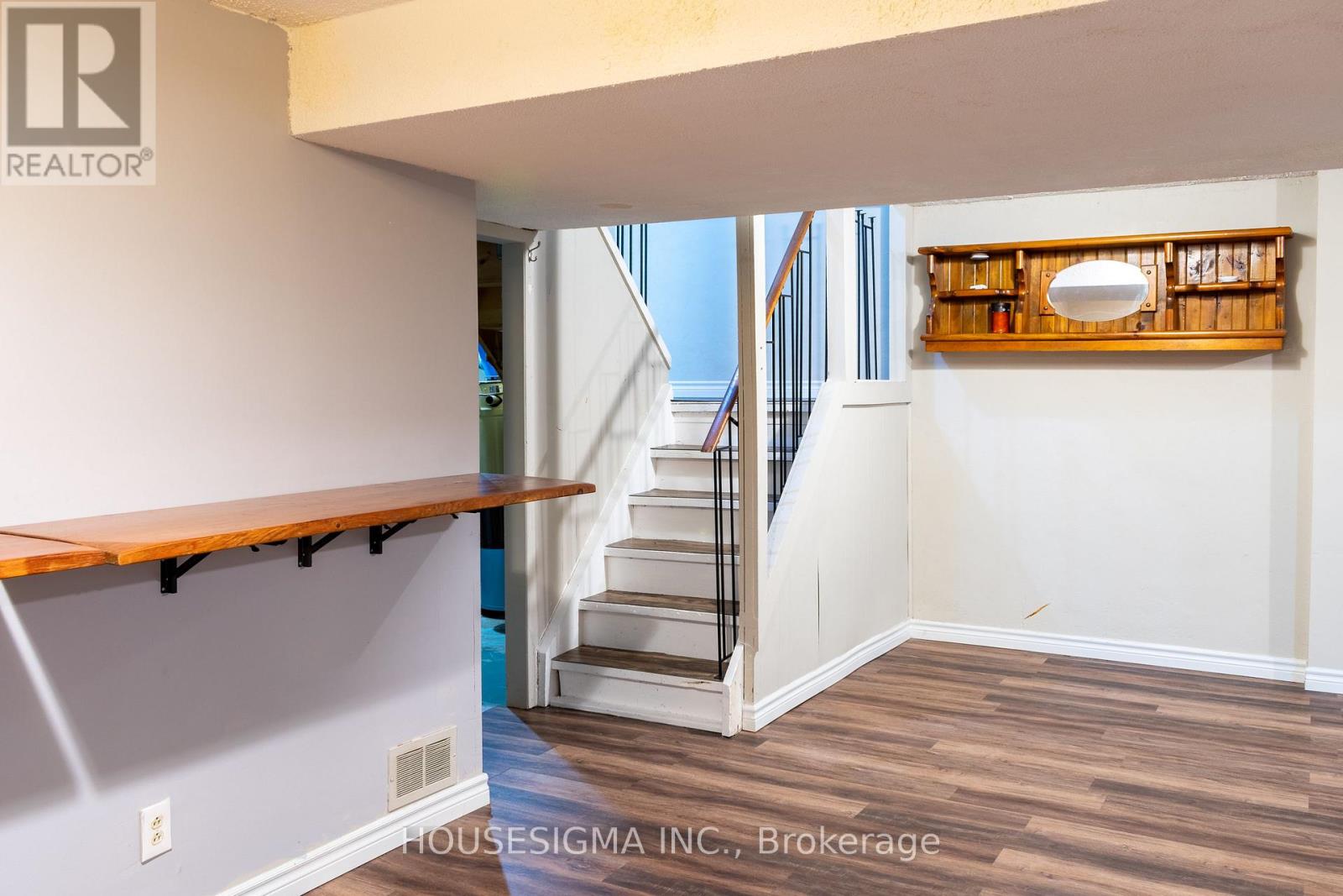 49 - 14 Williamsburg Road, Kitchener, Ontario  N2E 1W1 - Photo 24 - X12824088