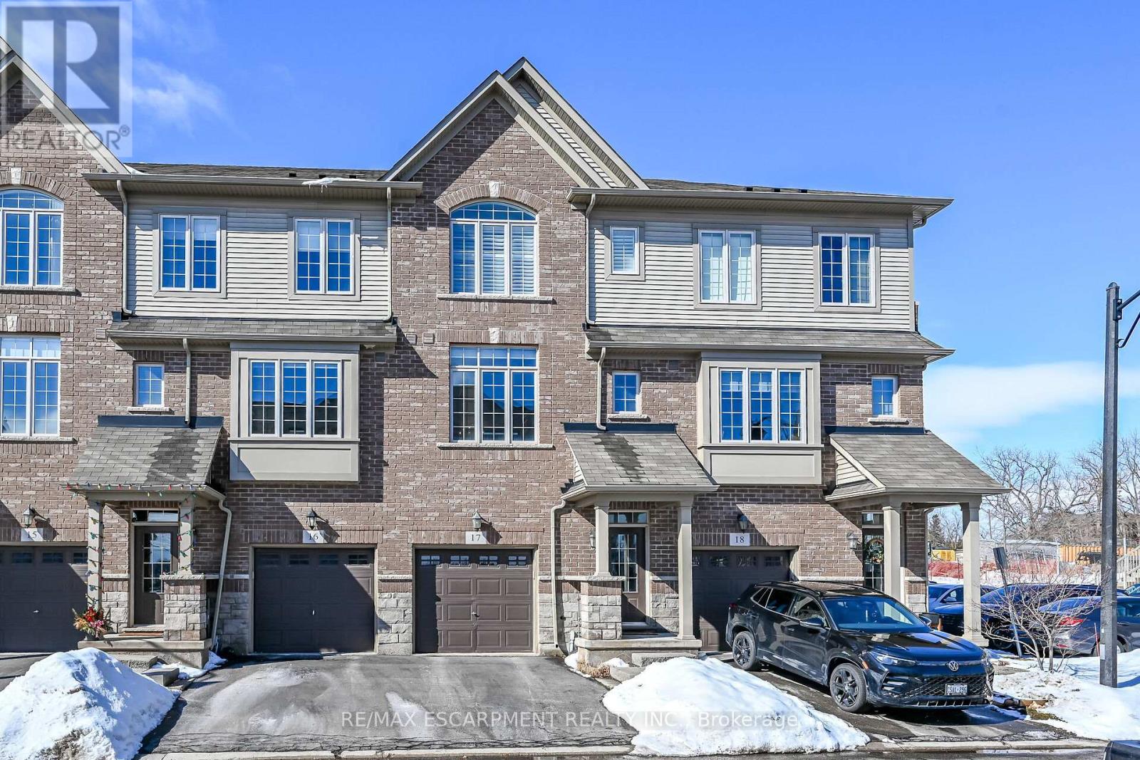 257 PARKSIDE DRIVE, Hamilton, Ontario