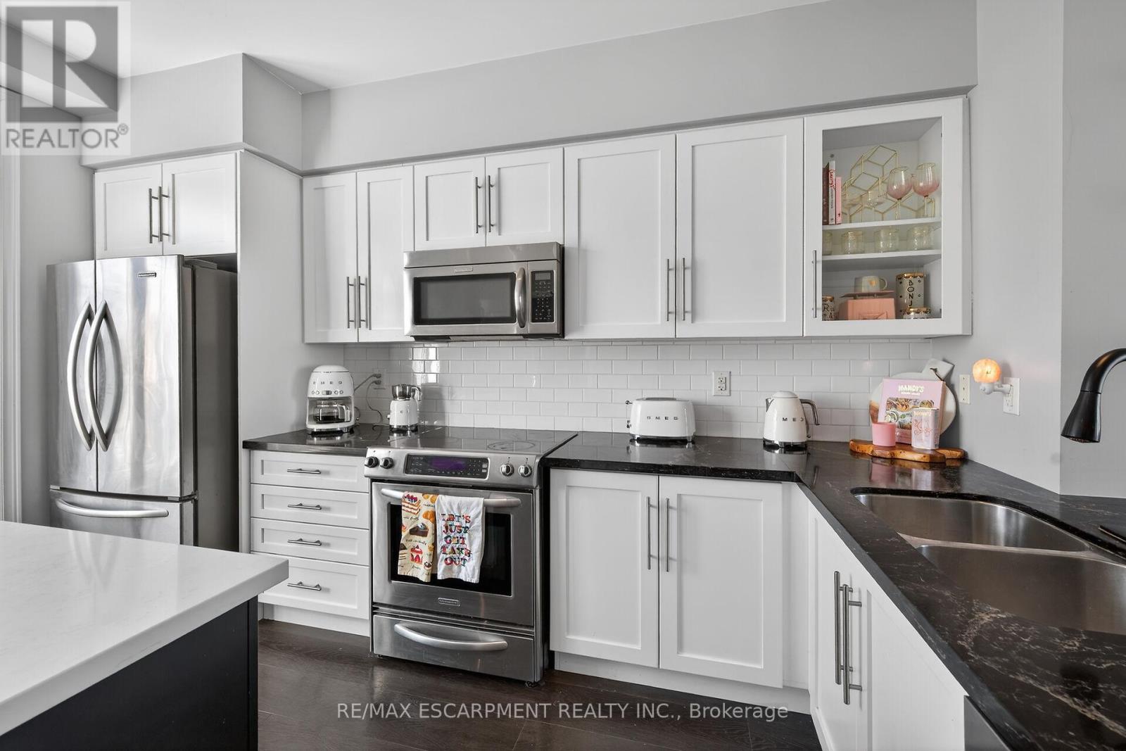 17 - 257 Parkside Drive, Hamilton, Ontario  L8B 0W5 - Photo 25 - X12824156