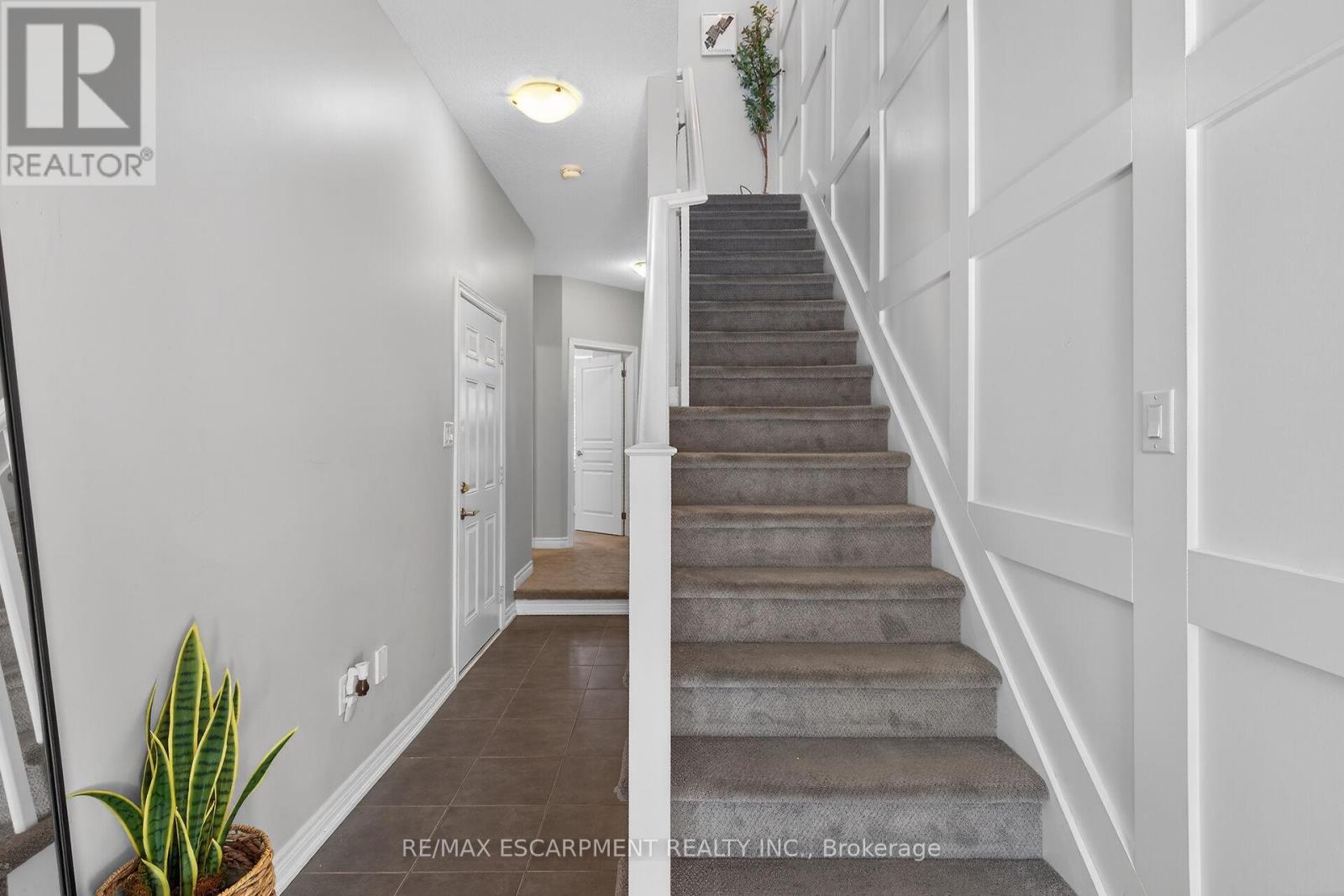 17 - 257 Parkside Drive, Hamilton, Ontario  L8B 0W5 - Photo 6 - X12824156