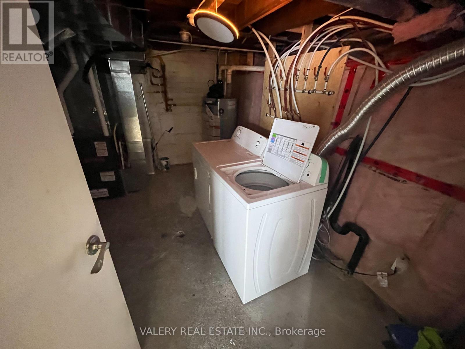 2 - 17 Terrace Hill Street, Brantford, Ontario  N3R 1E8 - Photo 7 - X12824172