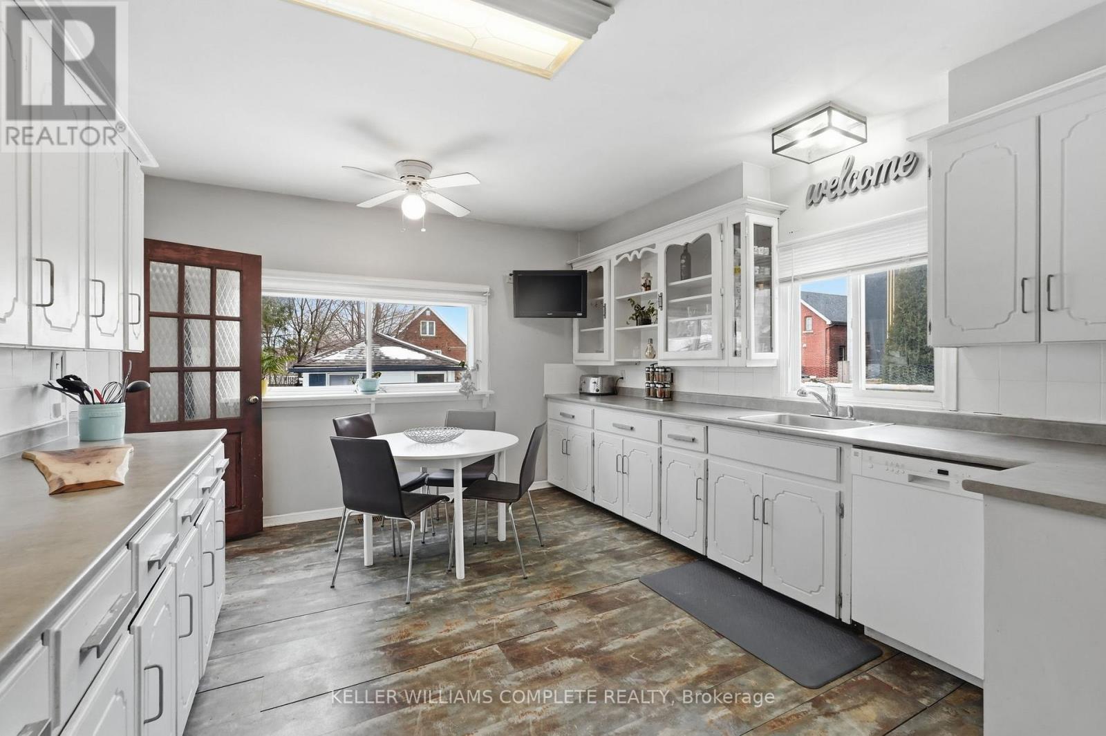 20 East 18th Street, Hamilton, Ontario  L9A 4N7 - Photo 8 - X12824288