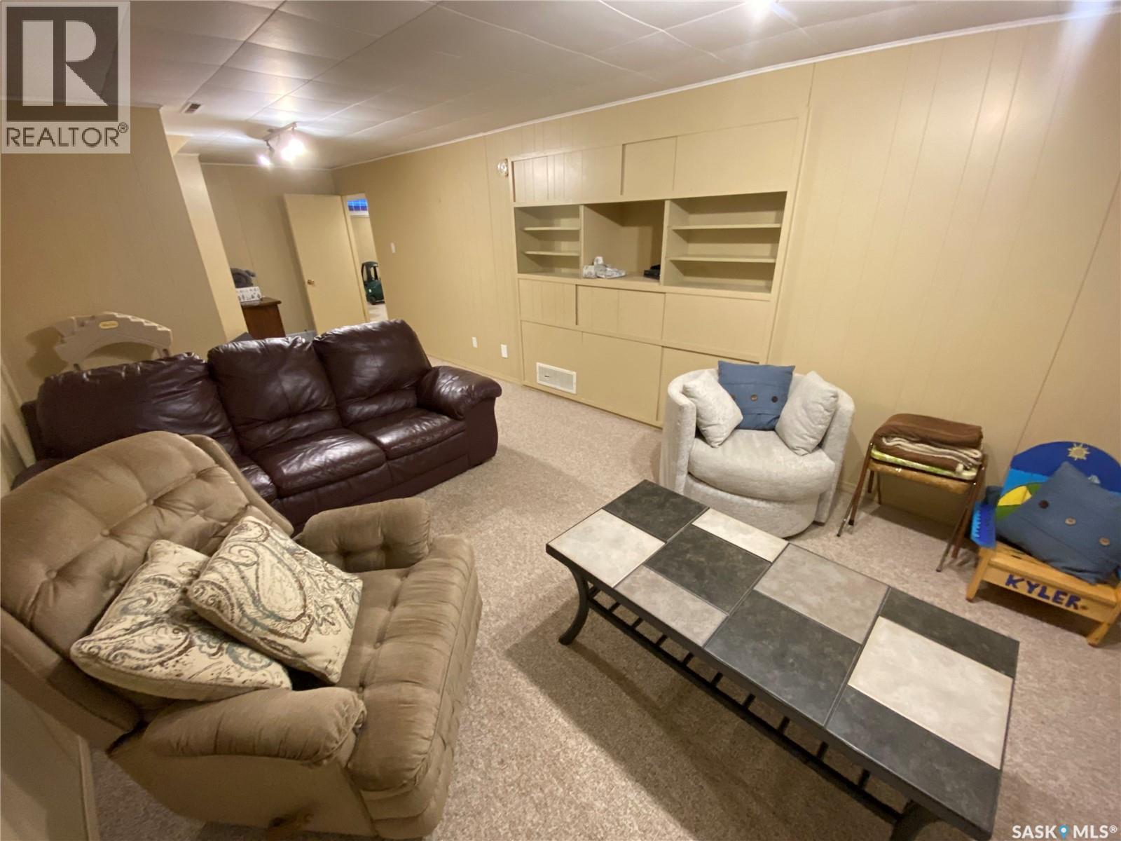 77 Crestwood Crescent, Yorkton, Saskatchewan  S3N 2P2 - Photo 12 - SK029255