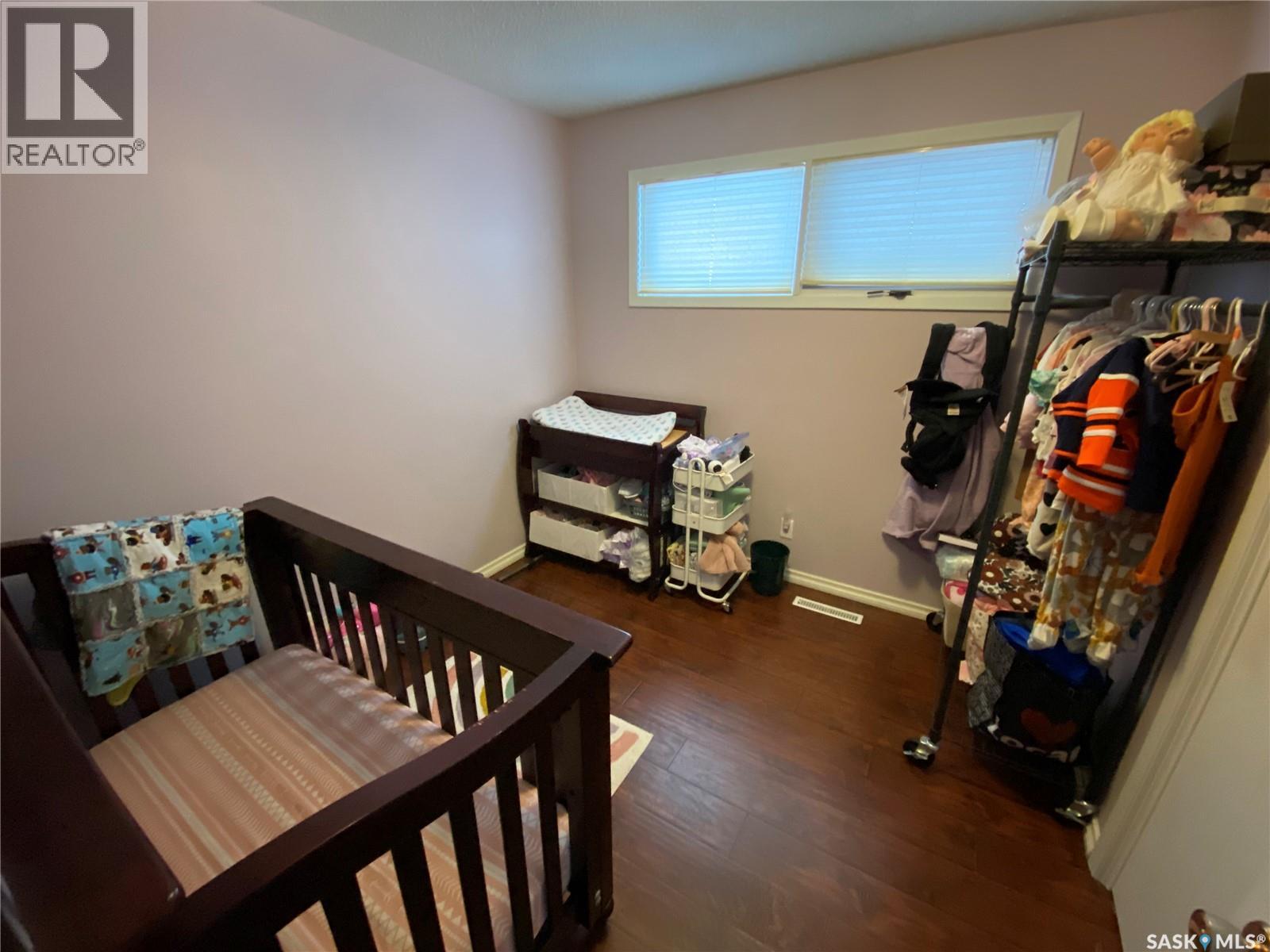 77 Crestwood Crescent, Yorkton, Saskatchewan  S3N 2P2 - Photo 21 - SK029255