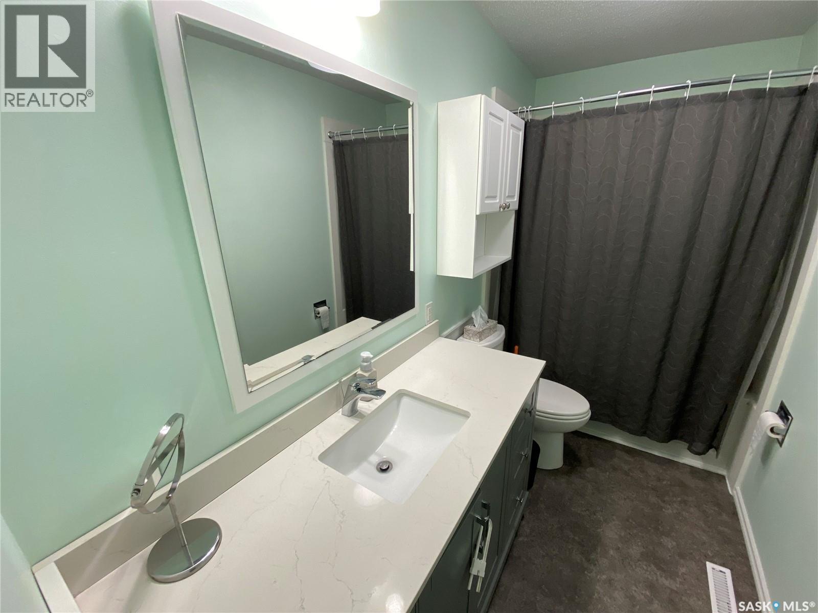 77 Crestwood Crescent, Yorkton, Saskatchewan  S3N 2P2 - Photo 22 - SK029255