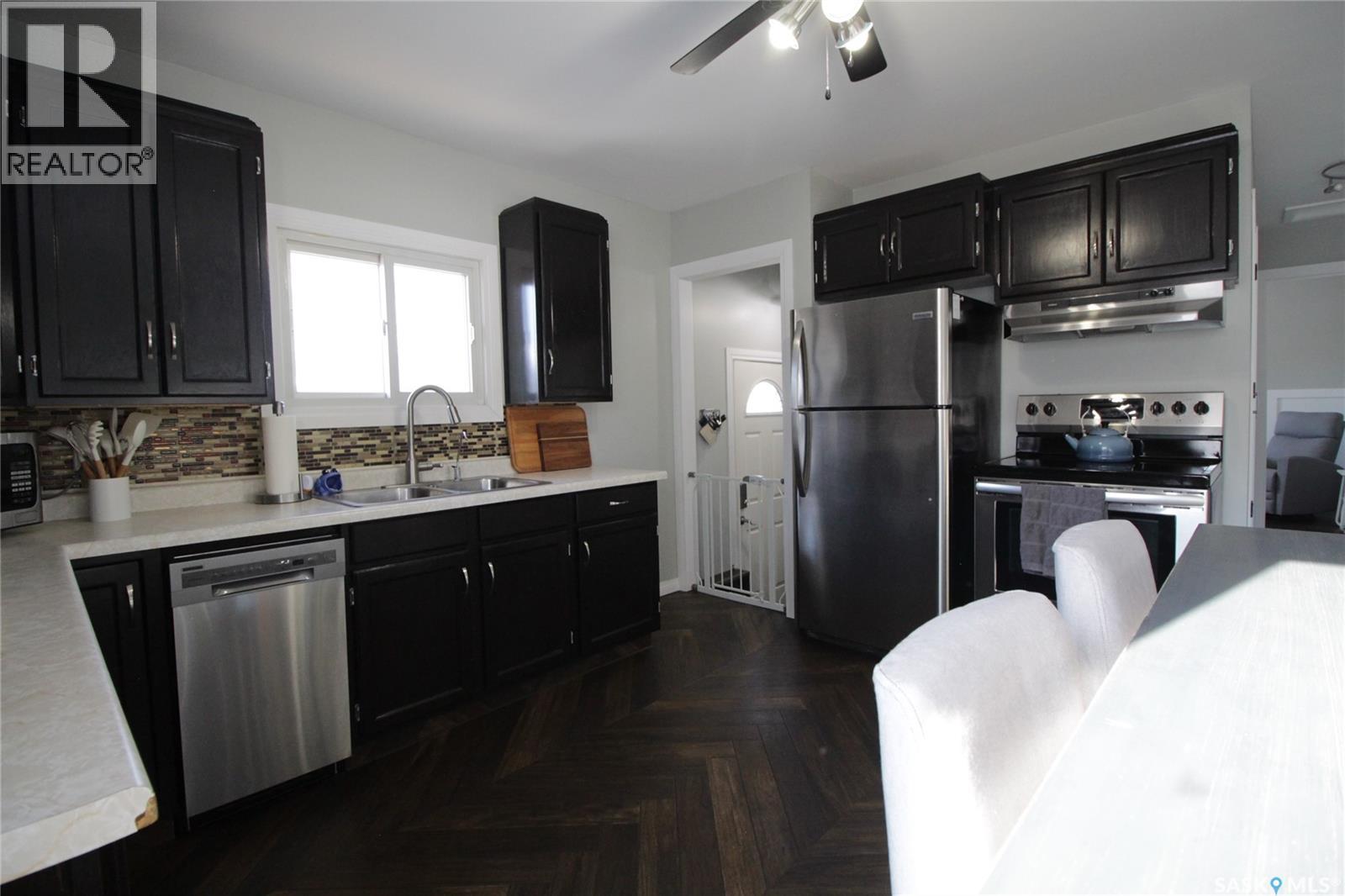 503 Windover Avenue, Moosomin, Saskatchewan  S0G 3N0 - Photo 15 - SK029252