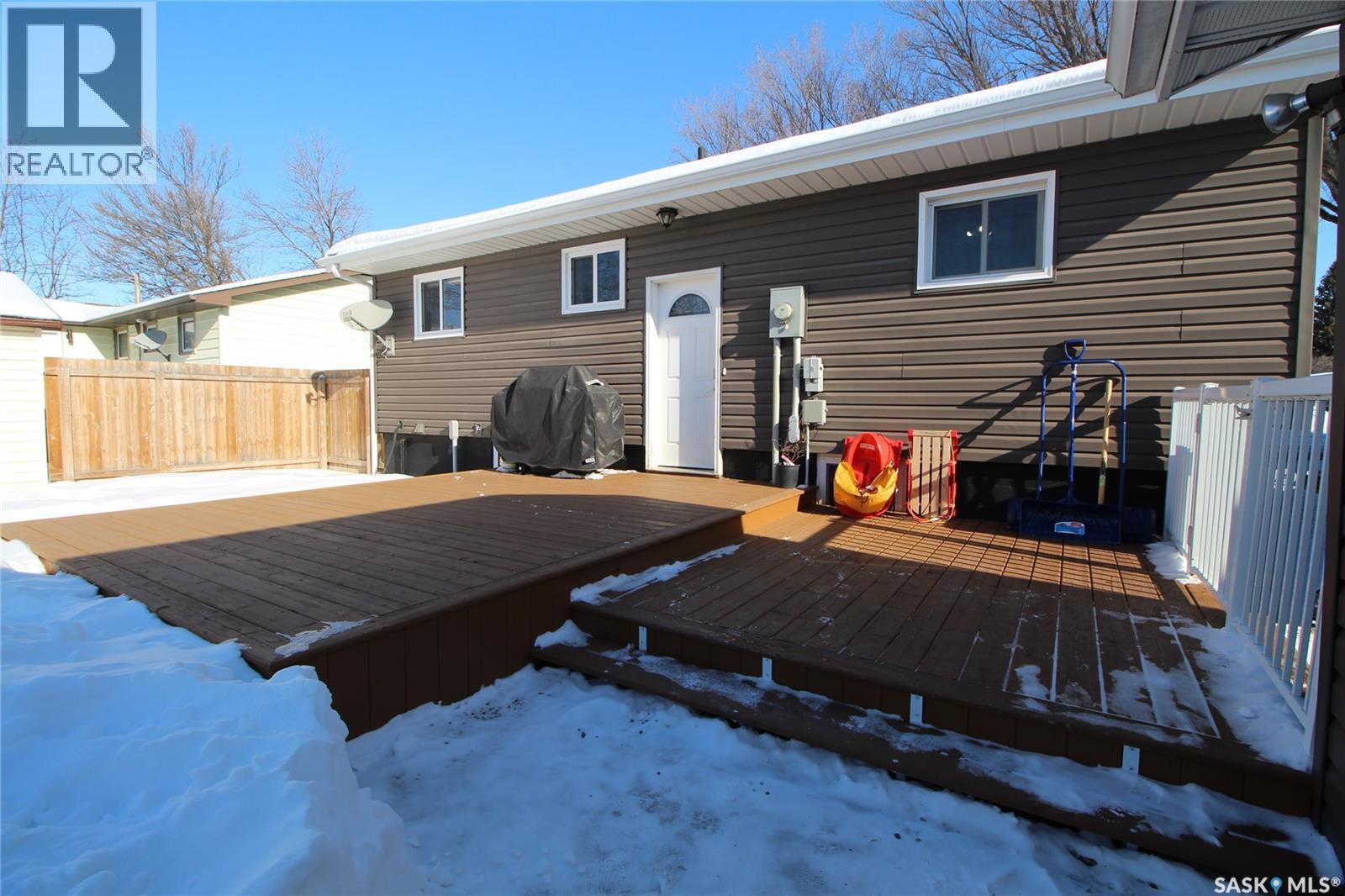 503 Windover Avenue, Moosomin, Saskatchewan  S0G 3N0 - Photo 28 - SK029252