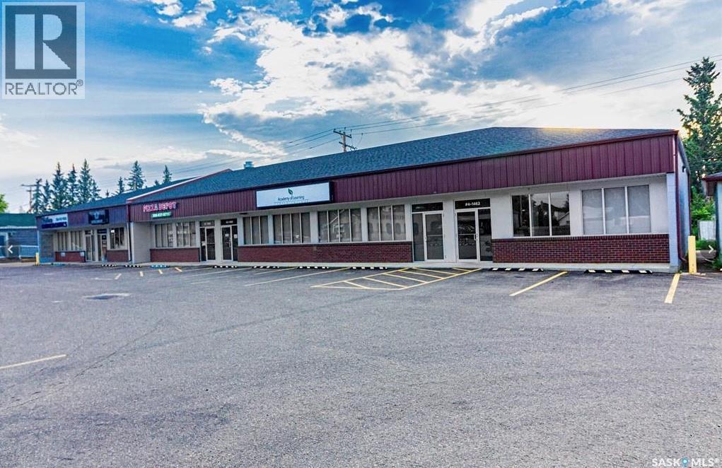 1462-1472 100th Street, North Battleford, Saskatchewan  S9A 0W1 - Photo 2 - SK029201