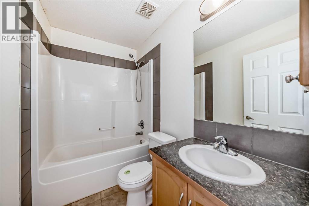 10 Bridlecrest Manor Sw, Calgary, Alberta  T2Y 4Y2 - Photo 26 - A2288418