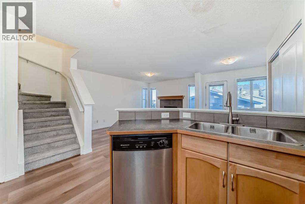 10 Bridlecrest Manor Sw, Calgary, Alberta  T2Y 4Y2 - Photo 10 - A2288418