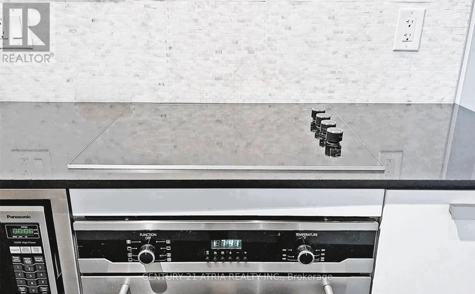 303 - 57 St Joseph Street, Toronto, Ontario  M5S 0C5 - Photo 18 - C12822738