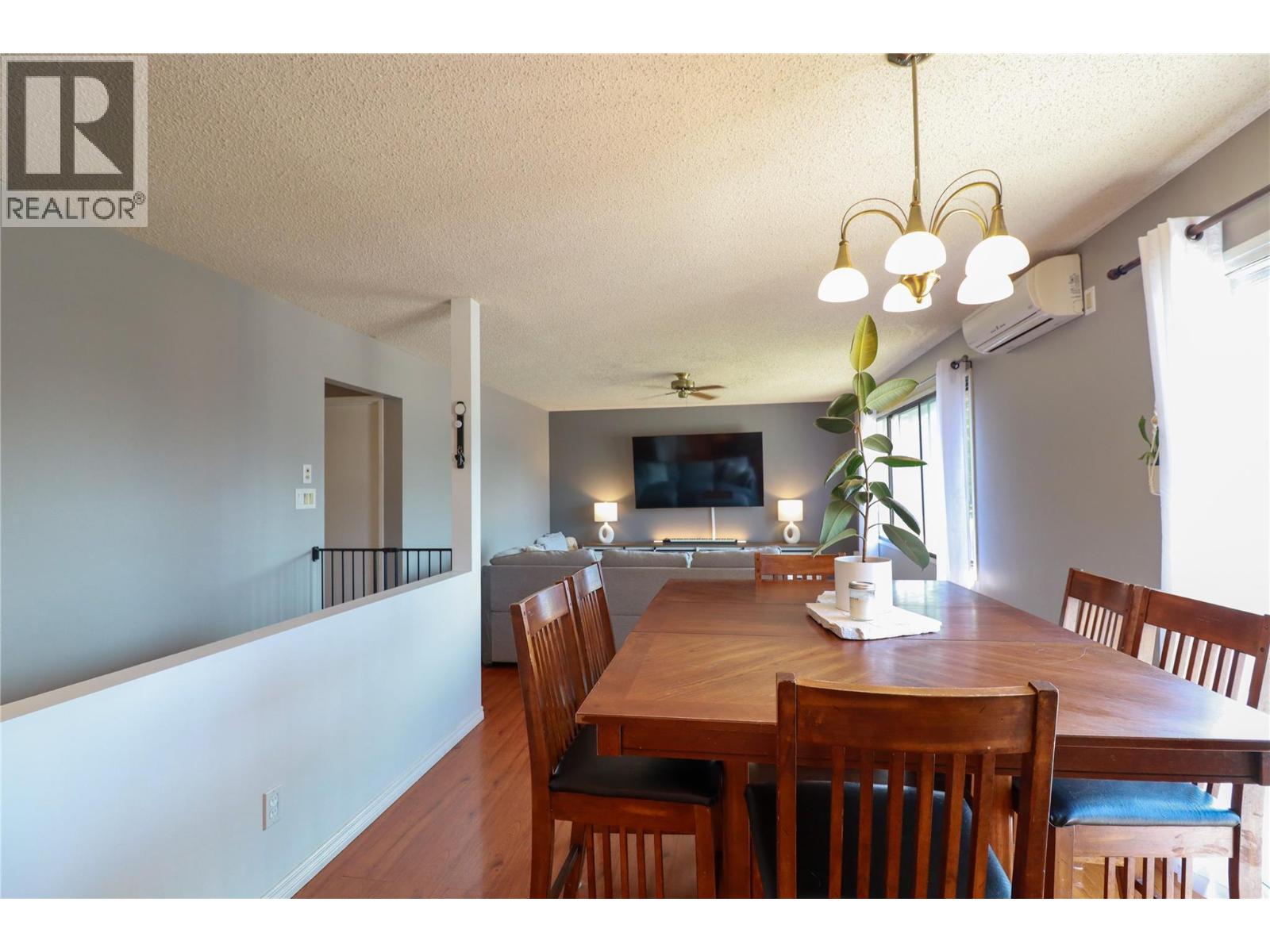 115 Phoenix Avenue, Penticton, British Columbia  V2A 2Z6 - Photo 8 - 10376883