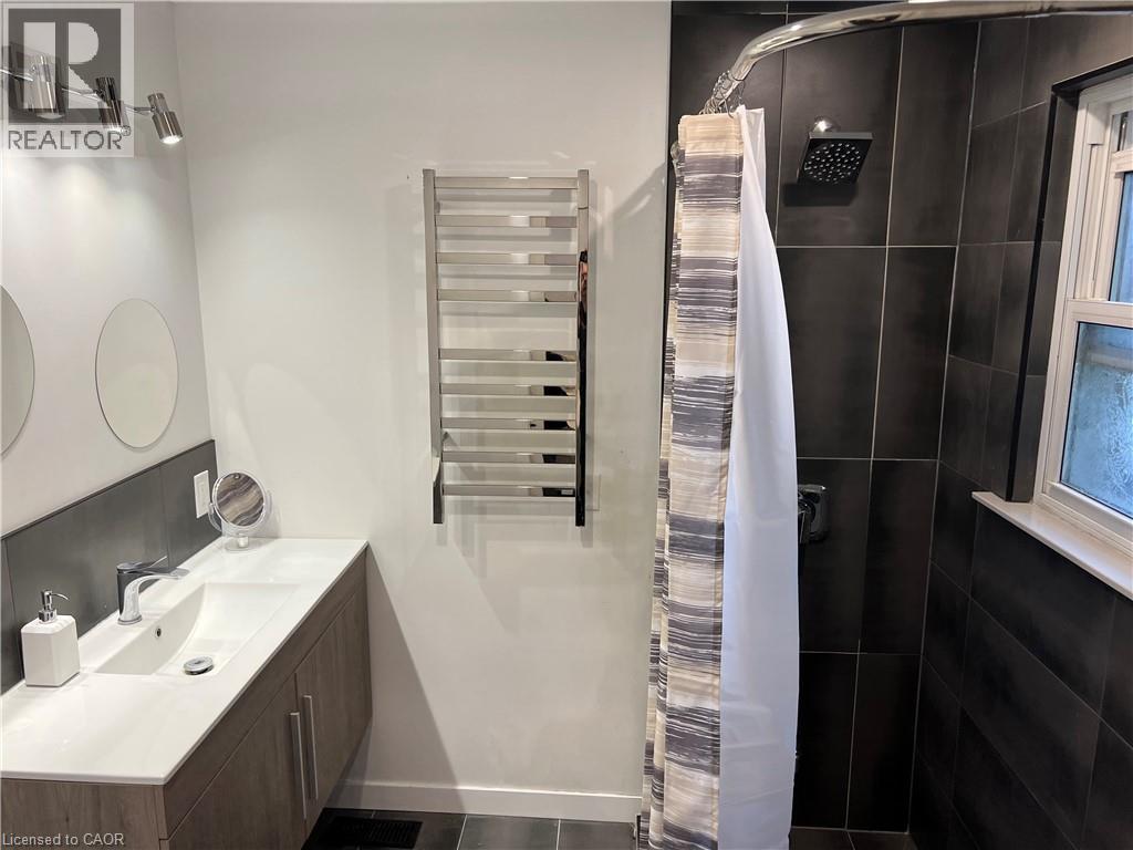 62 Sunnyhill Road Unit# Main, Cambridge, Ontario  N3C 1J4 - Photo 11 - 40807872