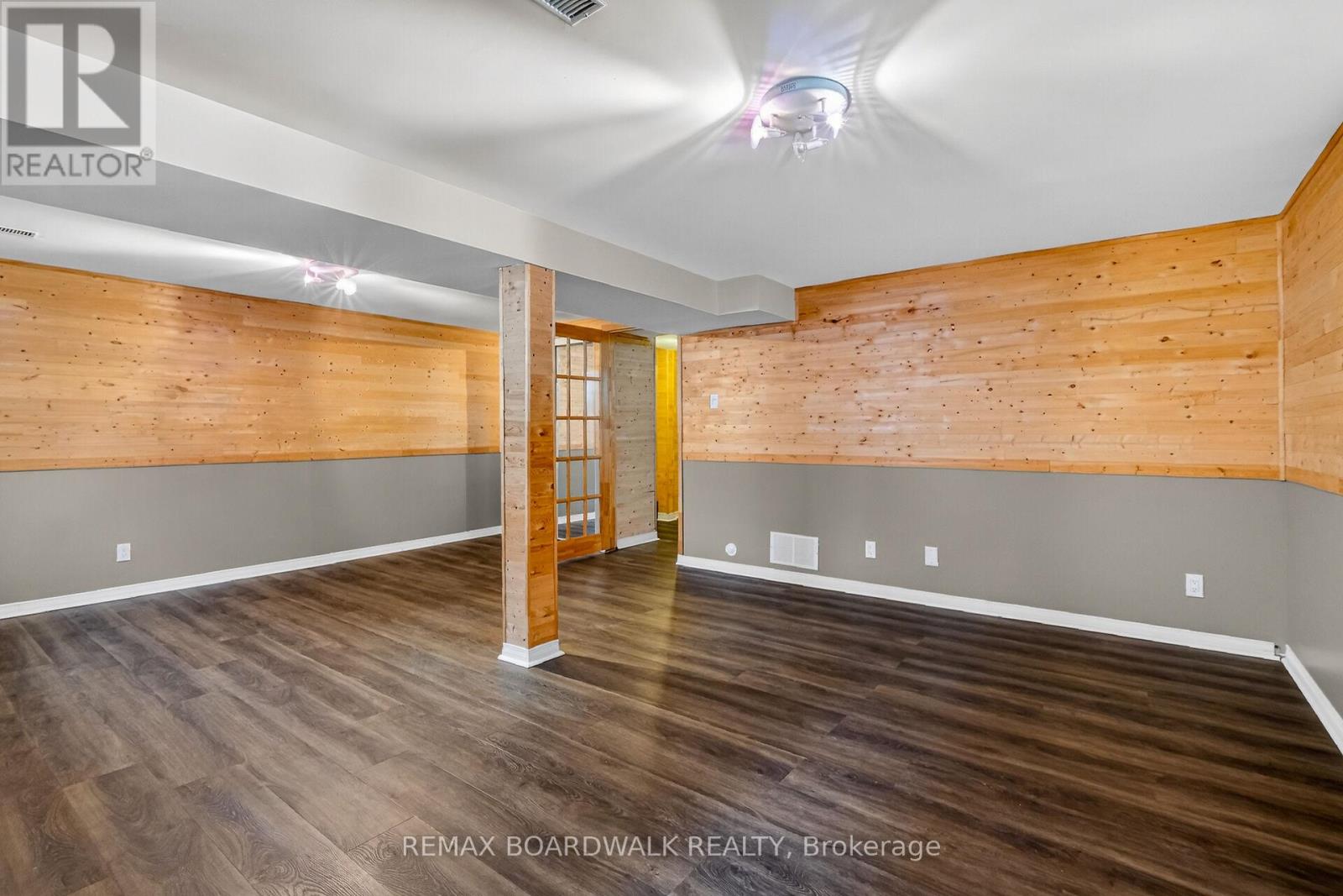 2462 Tupper Avenue, Ottawa, Ontario  K1G 1G7 - Photo 36 - X12822906