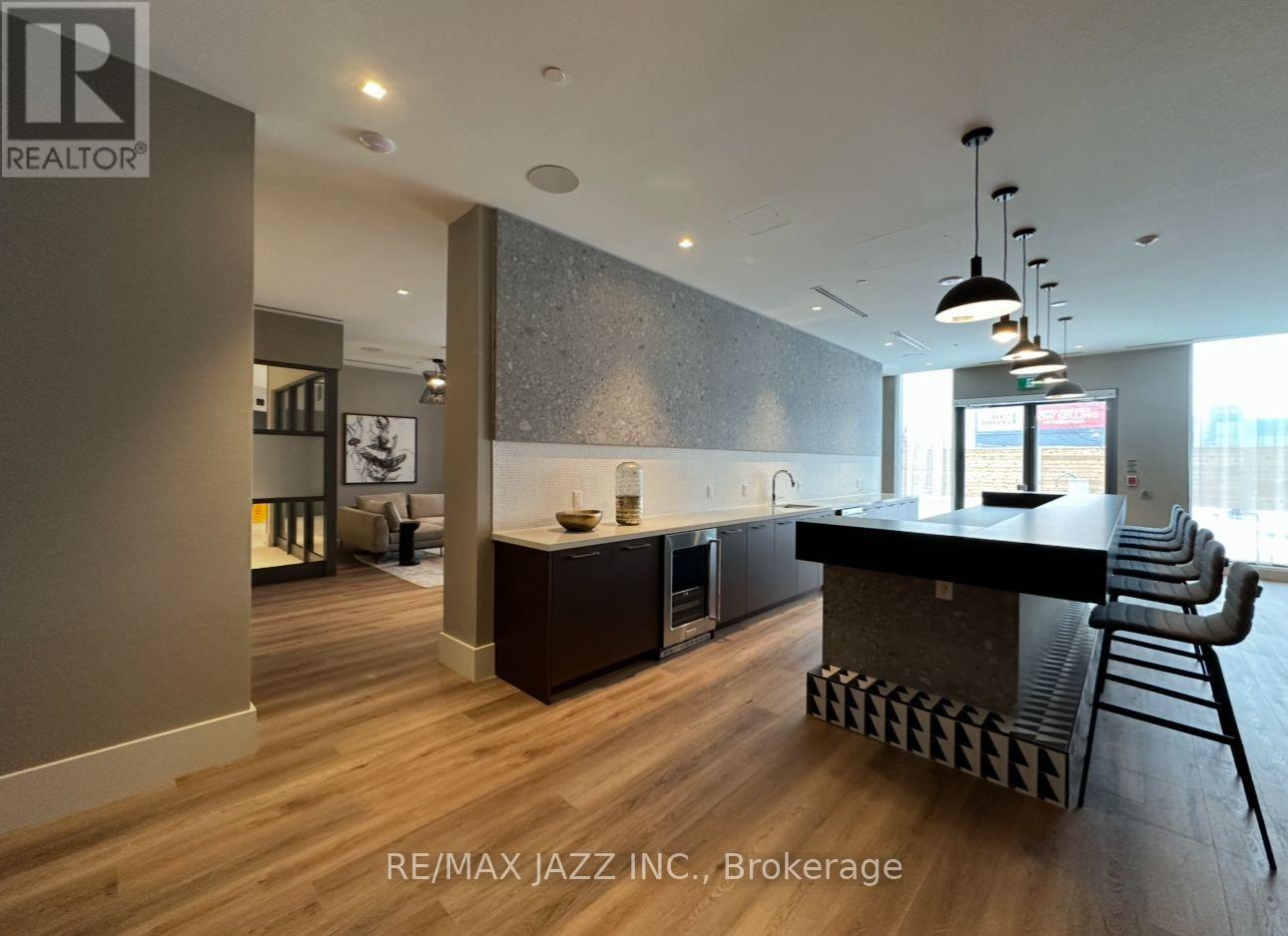 1508 - 2545 Simcoe Street N, Oshawa, Ontario  L1L 0W3 - Photo 2 - E12824352