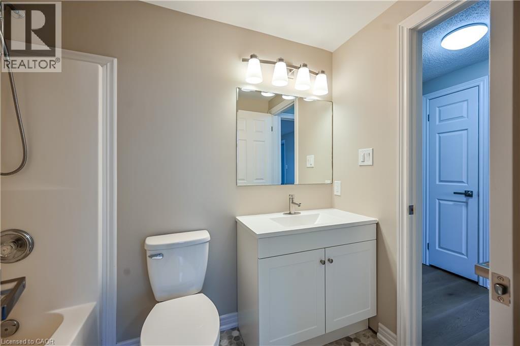 8 Livingstone Crescent, Cambridge, Ontario  N3H 3S7 - Photo 26 - 40799274