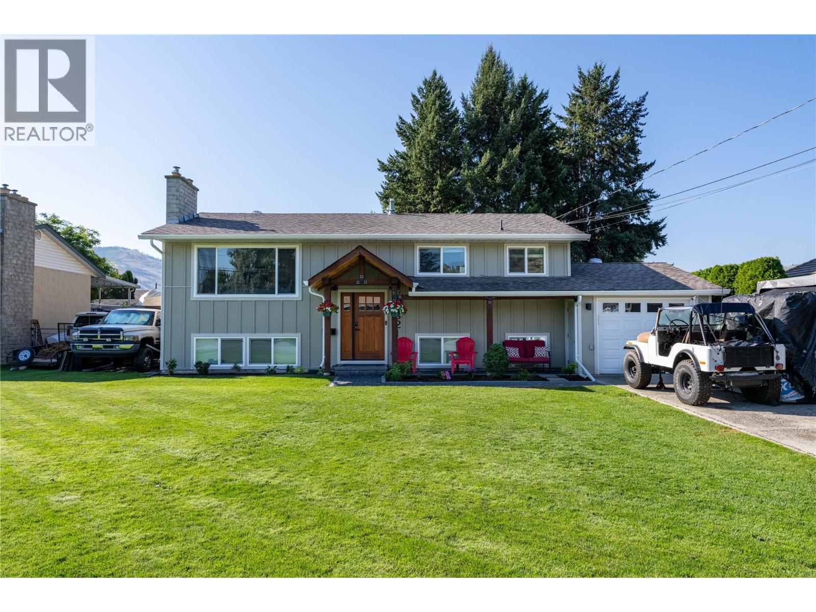 821 PUHALLO Drive, Kamloops, British Columbia