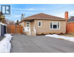 258 SANATORIUM Road, Hamilton, Ontario