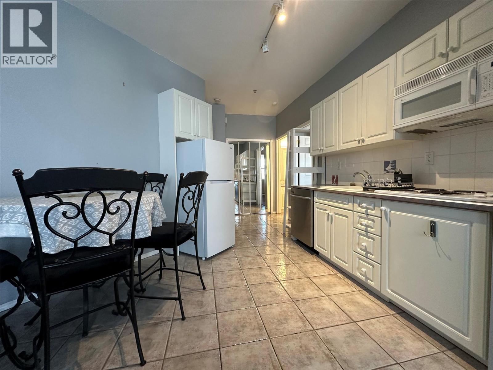 5052 Riverview Road Unit# 2006b, Fairmont Hot Springs, British Columbia V0B 1L1 - Photo 4 - 10377223