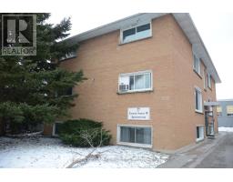 17 EMERY STREET W, London South, Ontario