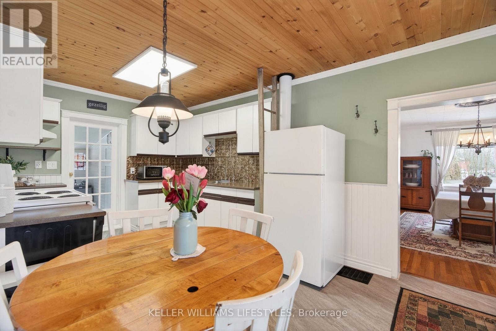 26 Arthur Street, Strathroy-Caradoc, Ontario  N7G 2H1 - Photo 15 - X12824388