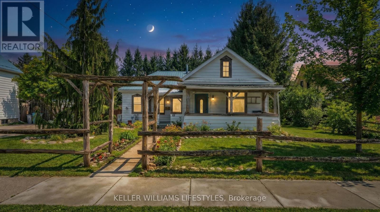 26 Arthur Street, Strathroy-Caradoc, Ontario  N7G 2H1 - Photo 2 - X12824388