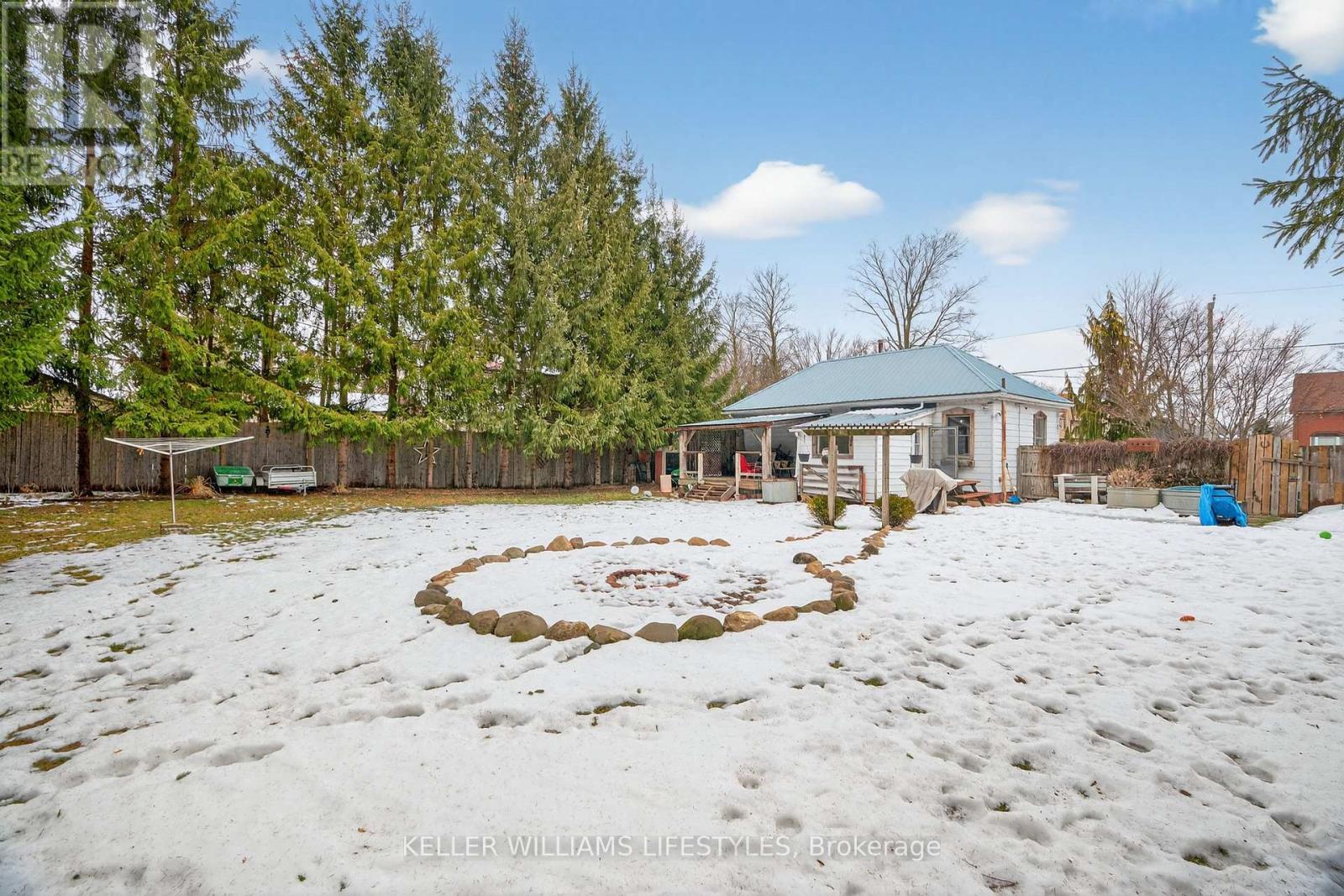 26 Arthur Street, Strathroy-Caradoc, Ontario  N7G 2H1 - Photo 28 - X12824388