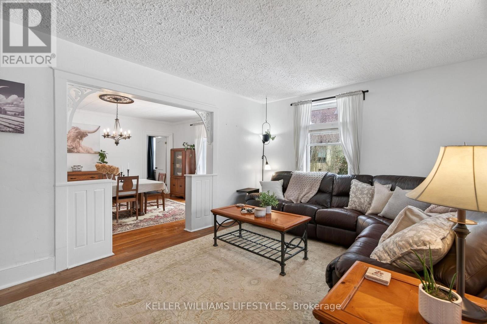 26 Arthur Street, Strathroy-Caradoc, Ontario  N7G 2H1 - Photo 9 - X12824388