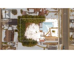 26 ARTHUR STREET, Strathroy-Caradoc, Ontario