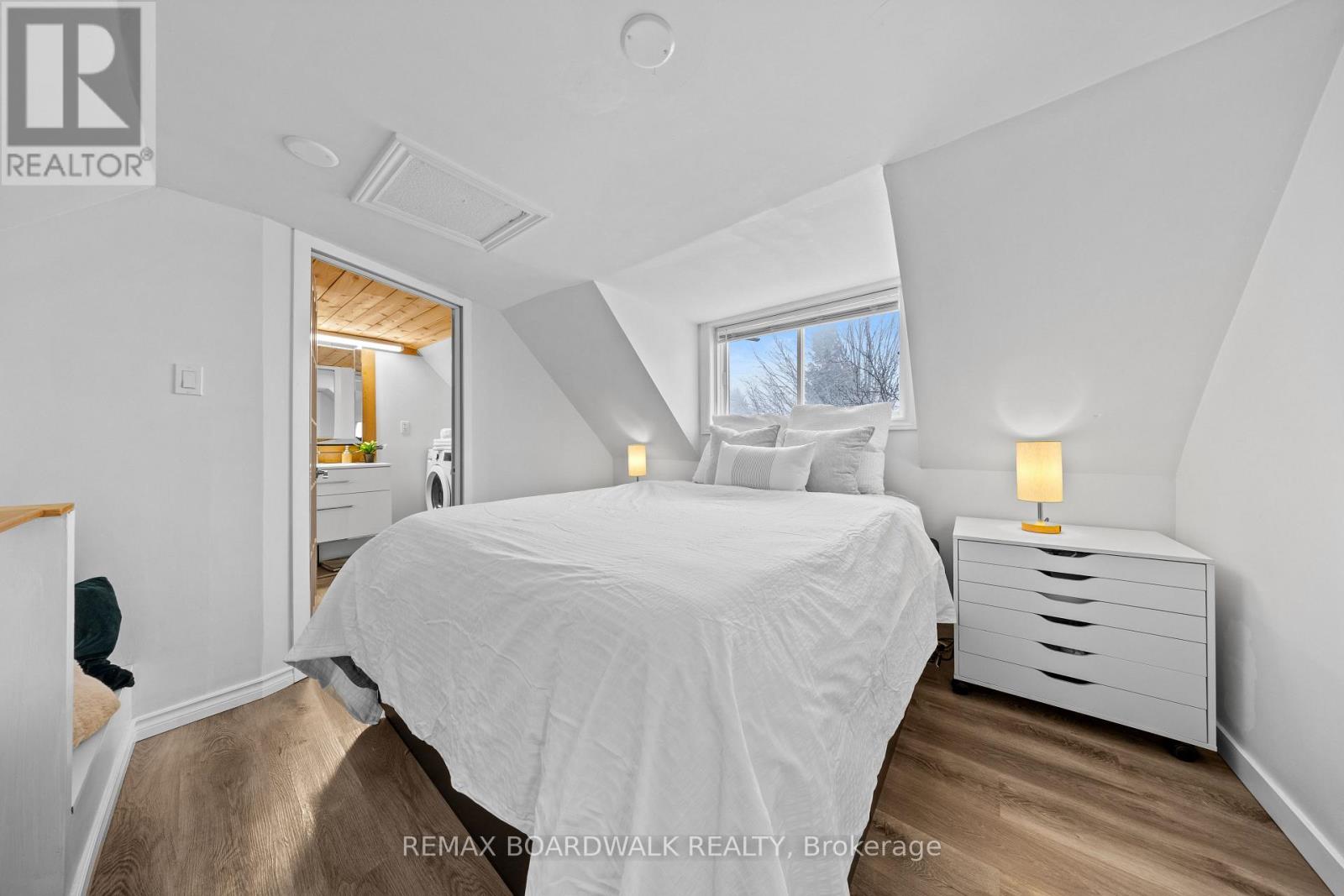 216 Augusta Street, Mississippi Mills, Ontario  K0A 1A0 - Photo 13 - X12824324