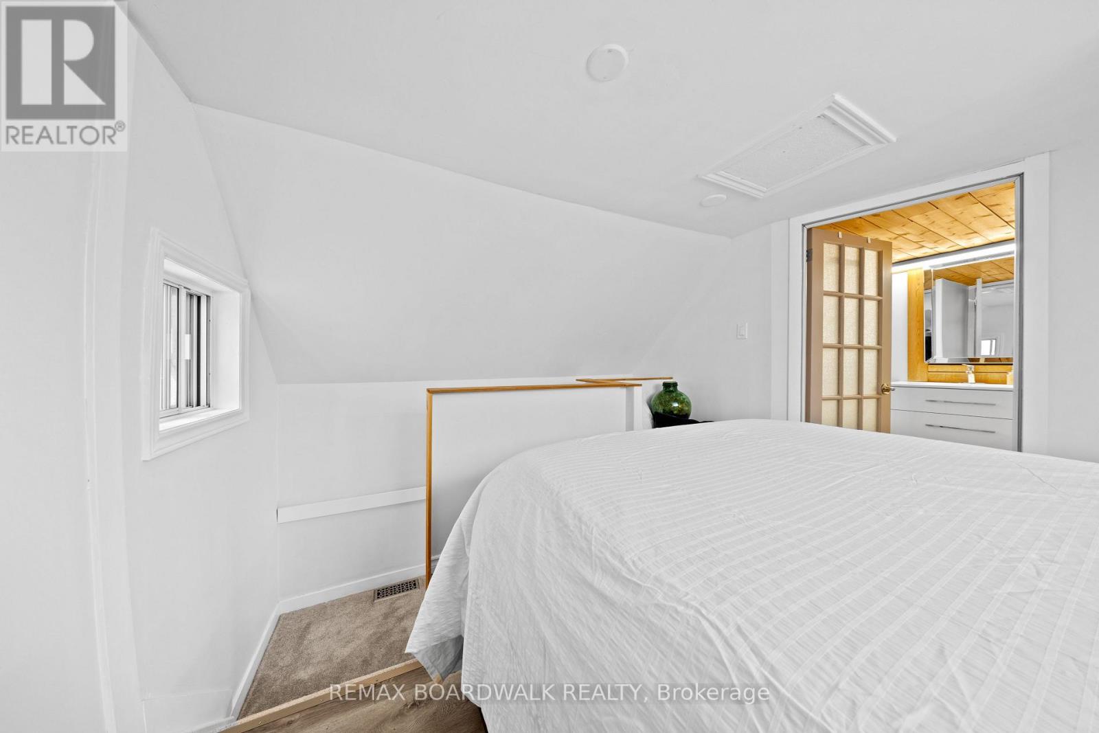 216 Augusta Street, Mississippi Mills, Ontario  K0A 1A0 - Photo 14 - X12824324