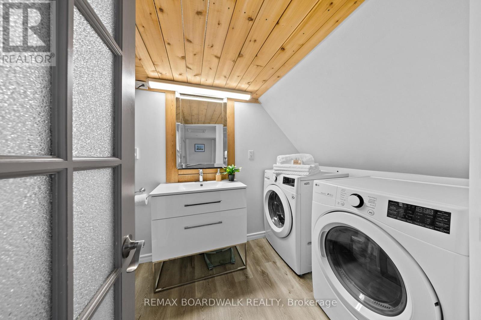 216 Augusta Street, Mississippi Mills, Ontario  K0A 1A0 - Photo 16 - X12824324