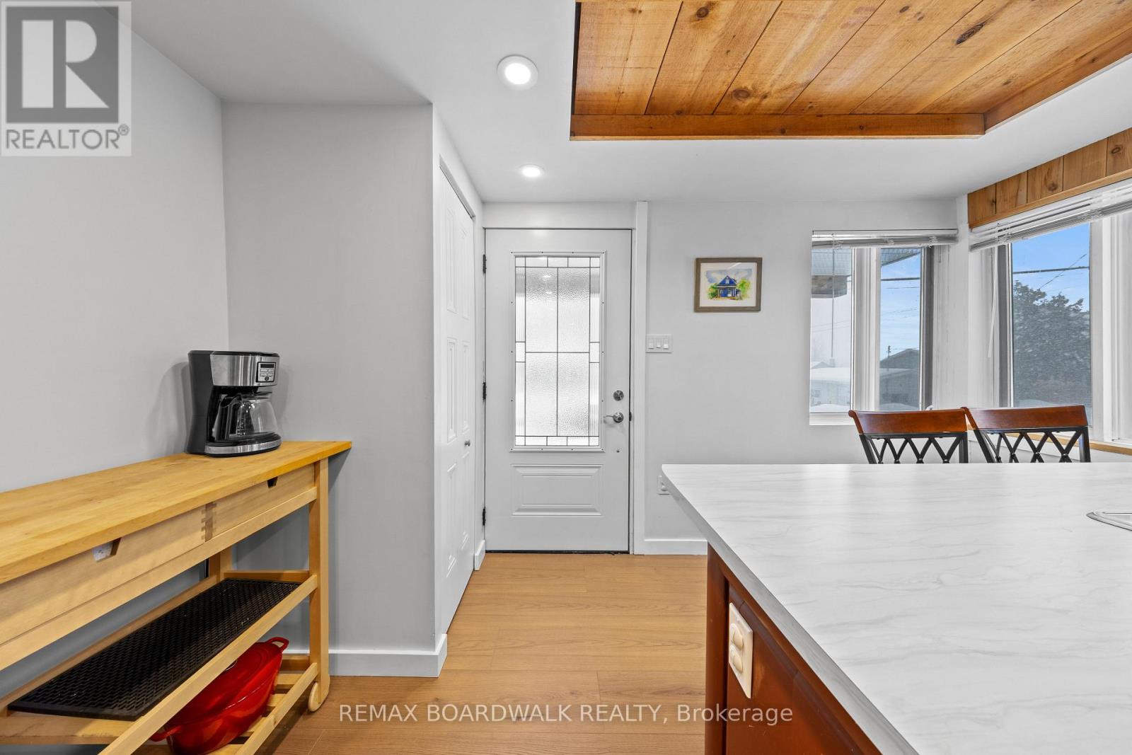 216 Augusta Street, Mississippi Mills, Ontario  K0A 1A0 - Photo 5 - X12824324