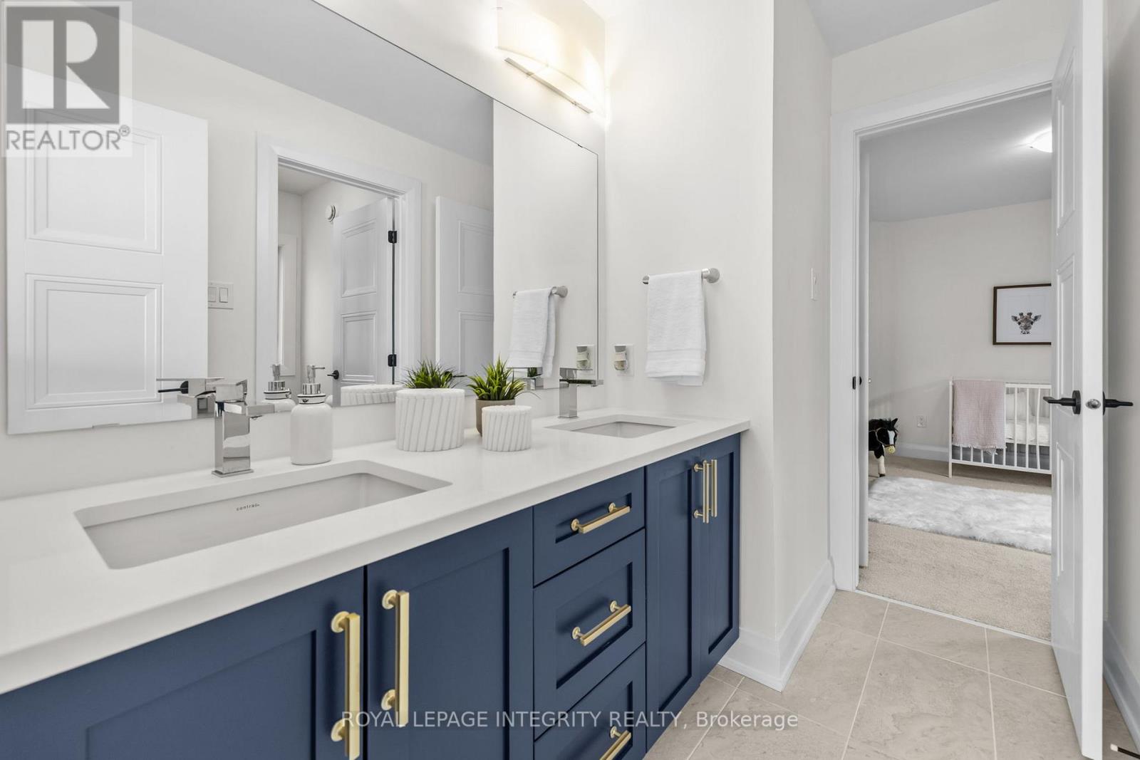 970 Islington Way, Ottawa, Ontario  K1T 0T9 - Photo 29 - X12824328