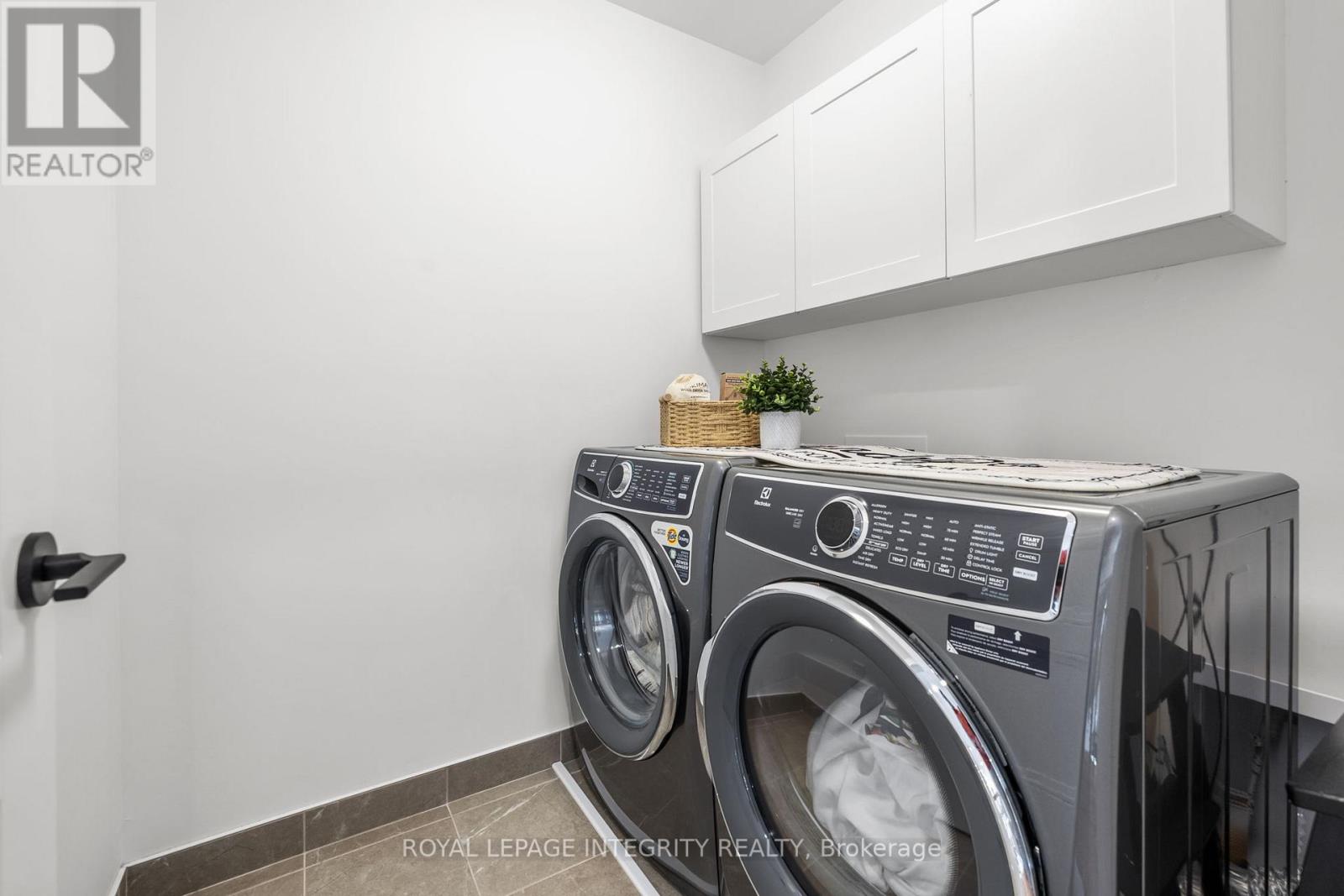 970 Islington Way, Ottawa, Ontario  K1T 0T9 - Photo 34 - X12824328