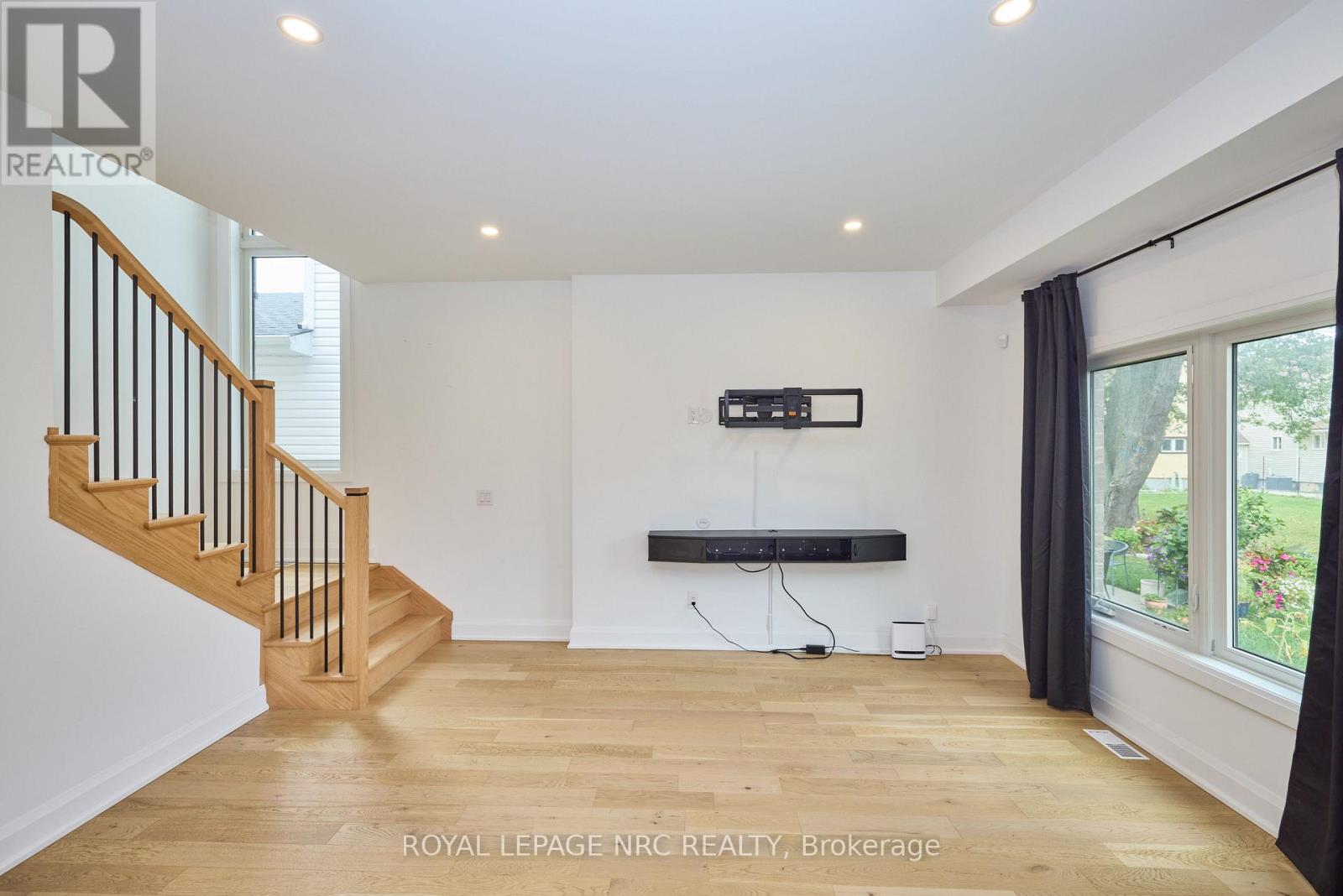 159 Hodgkins Avenue, Thorold, Ontario  L2V 0M6 - Photo 11 - X12824330