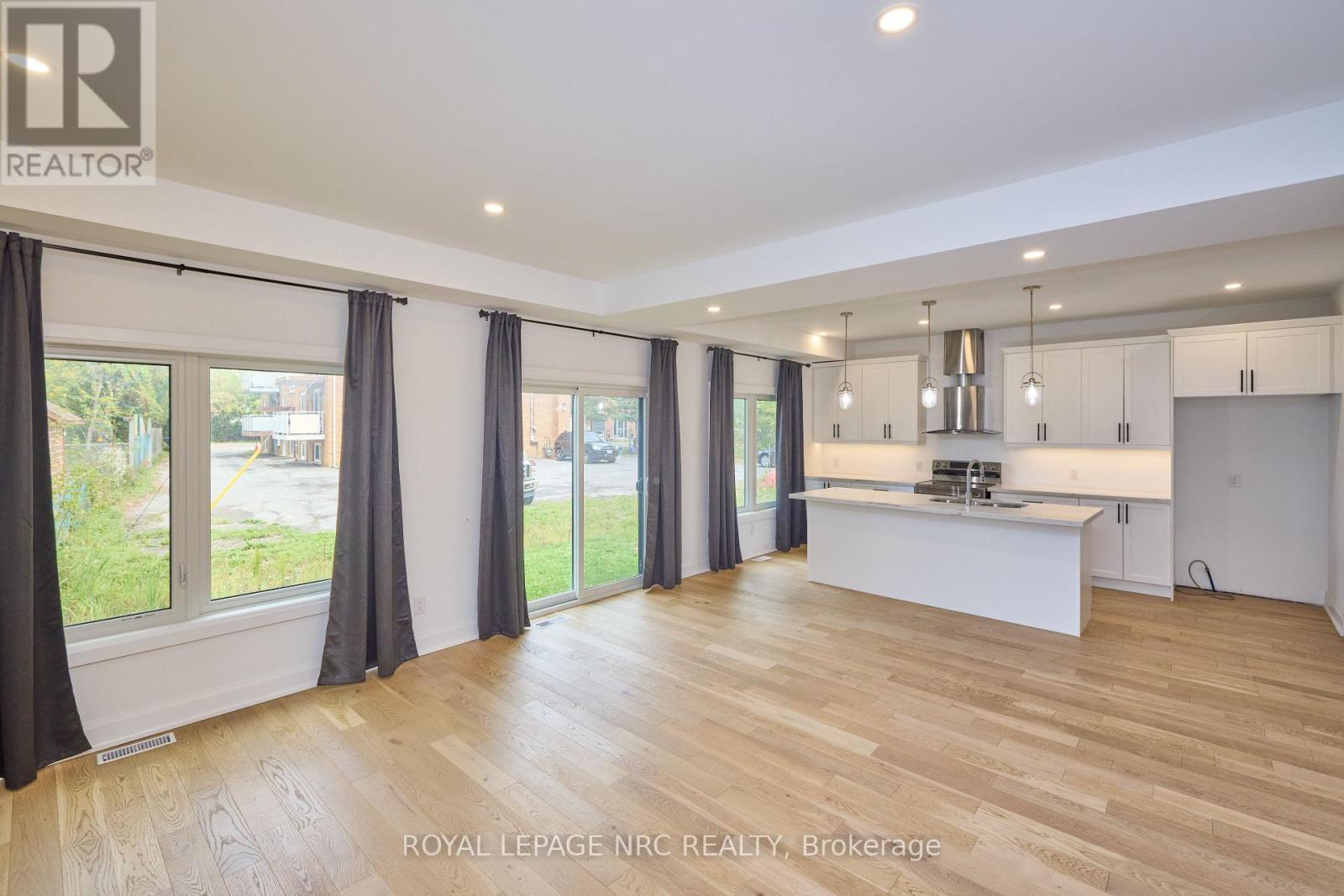 159 Hodgkins Avenue, Thorold, Ontario  L2V 0M6 - Photo 7 - X12824330