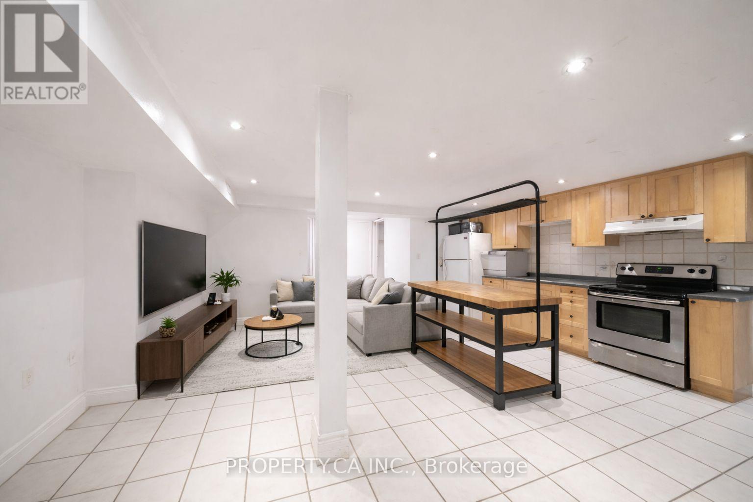 3 - 107 Runnymede Road, Toronto, Ontario  M6S 2Y4 - Photo 1 - W12823178