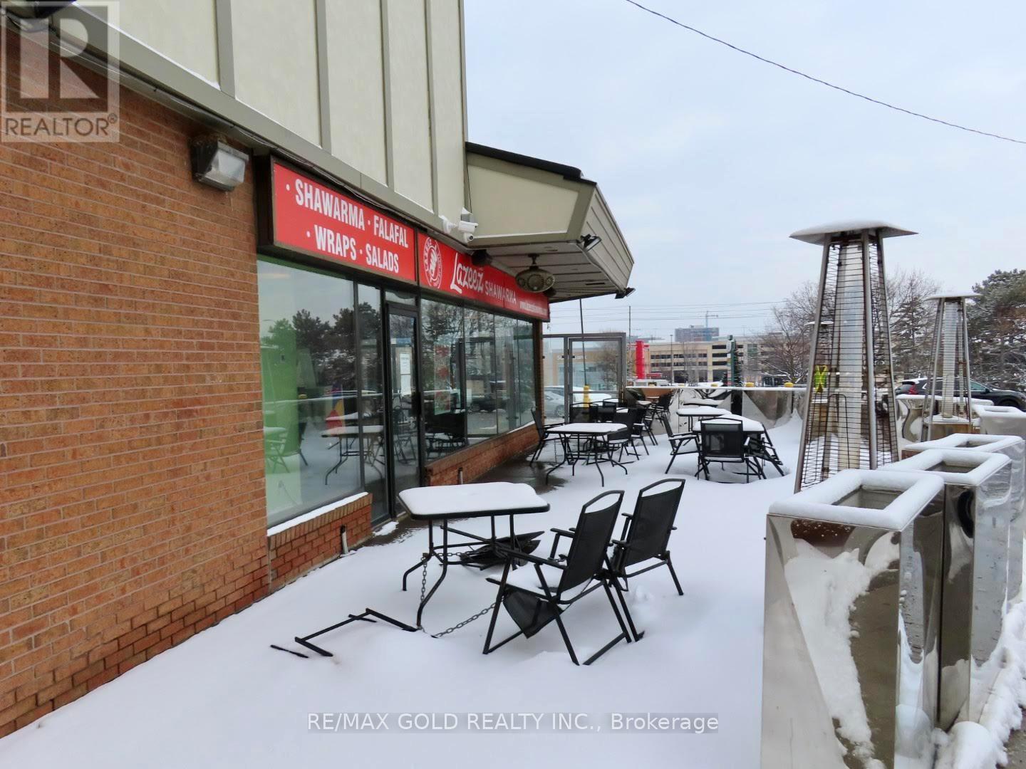 1 - 14 Lisa Street, Brampton, Ontario  L6T 5R2 - Photo 8 - W12822292