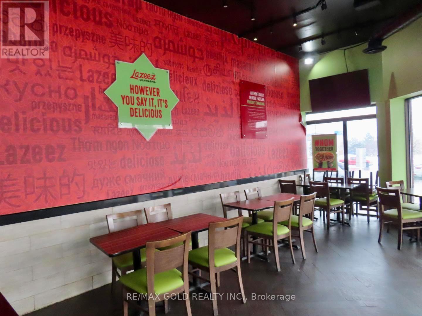 1 - 14 Lisa Street, Brampton, Ontario  L6T 5R2 - Photo 4 - W12822292