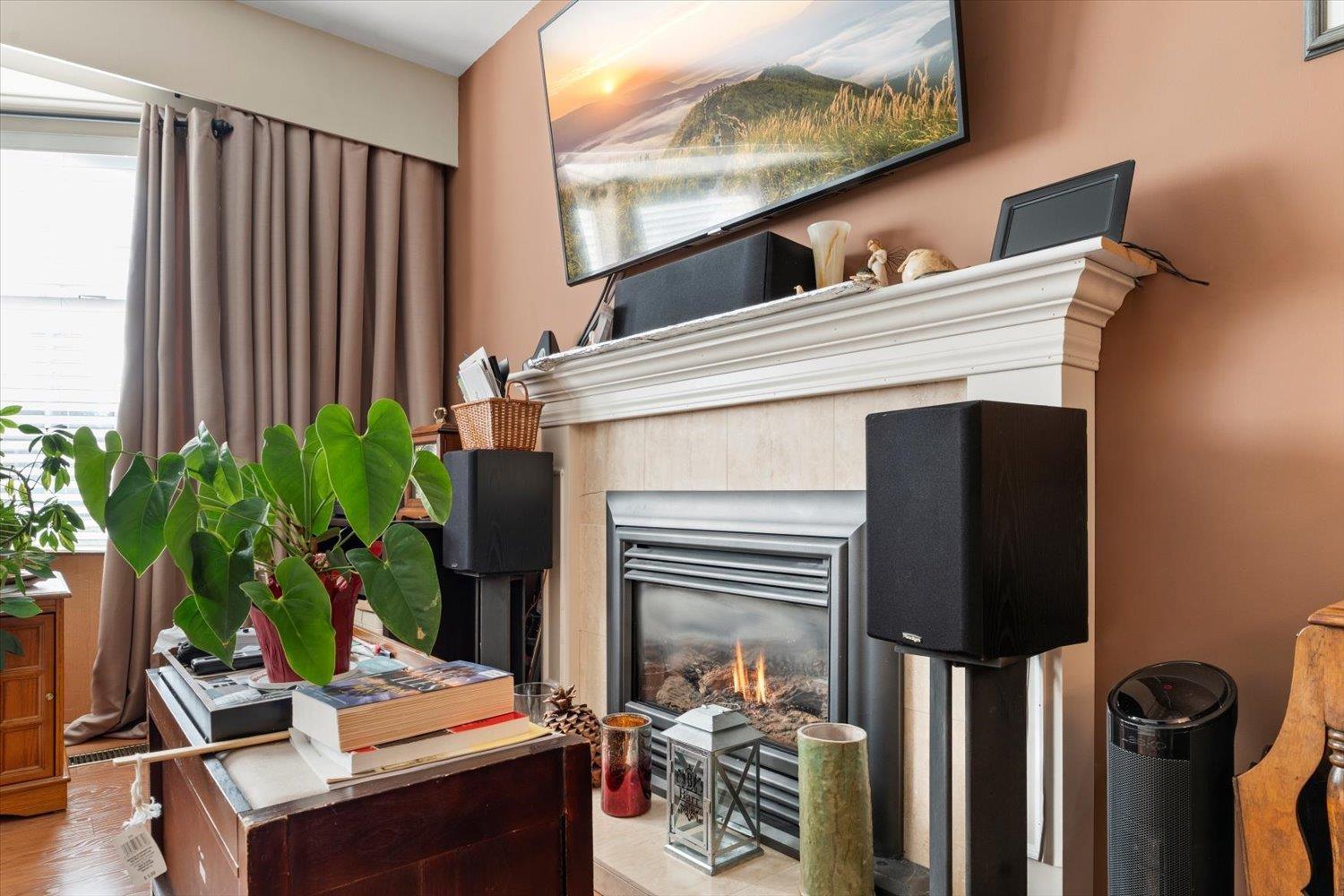 14983 Canary Drive, Surrey, British Columbia  V3R 4V2 - Photo 6 - R3092916