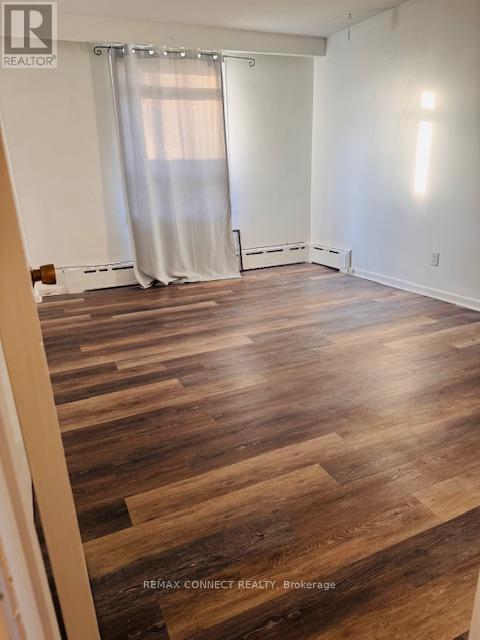 3 - 232 Atlas Avenue, Toronto (Oakwood Village), Ontario  M6C 3P7 - Photo 10 - C12824376